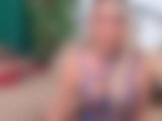 Live cam show with IsadoraDunkan - Moaning on Fapmatic.com