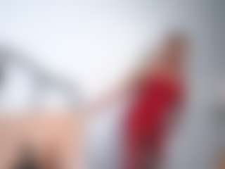 Live cam show with IsadoraDunkan - Gray Eyes on Milfs Live