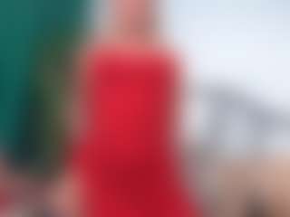 Live cam show with IsadoraDunkan - Blonde Hair Dildo on hrnylive.com
