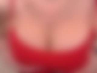 Live cam show with IsadoraDunkan - Strip Mature on xfollow cams