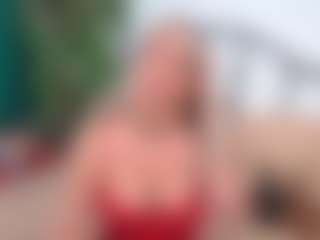 Live cam show with IsadoraDunkan - Stockings on Milfs Live