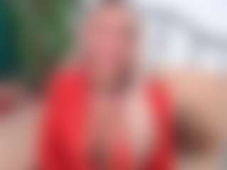Live cam show with IsadoraDunkan - Middle Aged on Camsoda