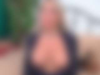 IsadoraDunkan's Live Sex Cam Show