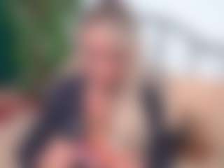 IsadoraDunkan's Live Sex Cam Show