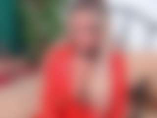 Live cam show with IsadoraDunkan - Interactivetoy Granny on Camsoda
