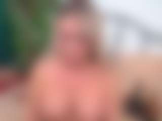 IsadoraDunkan's Live Sex Cam Show