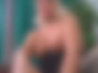 IsadoraDunkan's Live Sex Cam Show