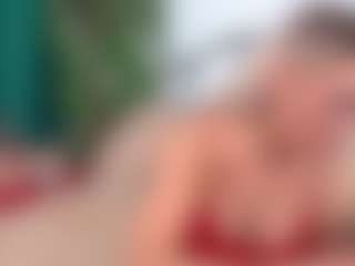 Live cam show with IsadoraDunkan - Blonde Hair on Hubzter Live