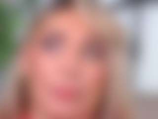 Live cam show with IsadoraDunkan - Mature on SinfulBabes
