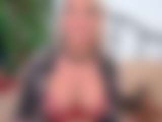 IsadoraDunkan's Live Sex Cam Show