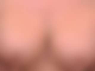 Live cam show with IsadoraDunkan - Shaved on crypto-cams
