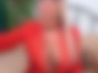Live cam show with IsadoraDunkan - Joi on UwU Esports