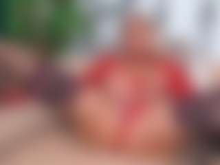 Live cam show with IsadoraDunkan - Fuck on CamSodaAdn