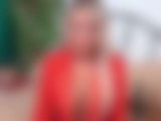 Live cam show with IsadoraDunkan - Fuck on Milf Play