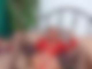 Live cam show with IsadoraDunkan - Fuck on Adult Interactions