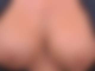 IsadoraDunkan's Live Sex Cam Show