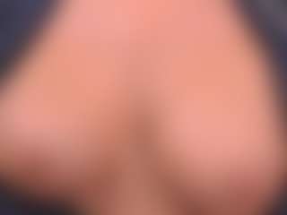 Live cam show with IsadoraDunkan - Blonde Hair on EXY