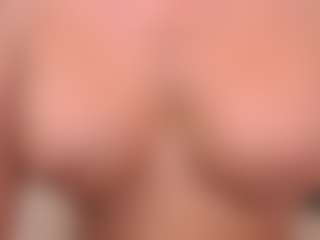 IsadoraDunkan's Live Sex Cam Show