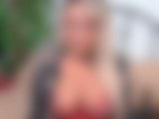 IsadoraDunkan's Live Sex Cam Show