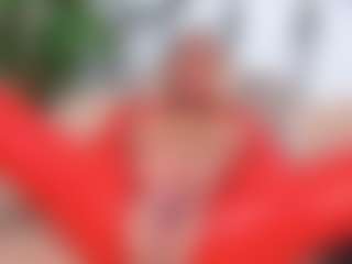 Live cam show with IsadoraDunkan - Mature on SquirtSoMuch