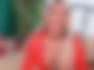 Live cam show with IsadoraDunkan - Fit on dropp.cam
