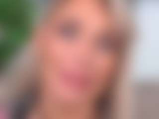 IsadoraDunkan's Live Sex Cam Show