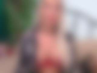 IsadoraDunkan's Live Sex Cam Show
