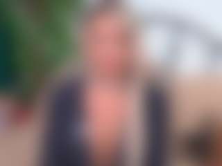 Live cam show with IsadoraDunkan - Granny Blonde Hair on Taboo Cams XXX