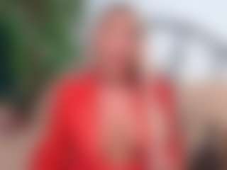 Live cam show with IsadoraDunkan - Granny Blonde Hair on CamSodaAdn