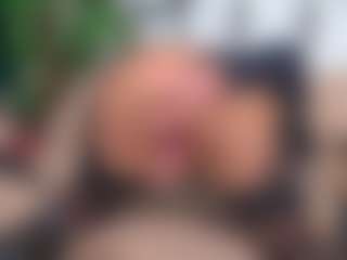 Live cam show with IsadoraDunkan - Granny Dildo on Strip Flash - Live Sex Shows