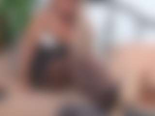 Live cam show with IsadoraDunkan - Middle Aged on Taboo Cams XXX