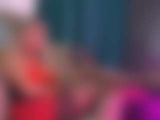 Live cam show with IsadoraDunkan - Striptease on SinfulBabes