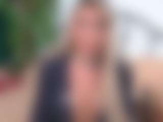 Live cam show with IsadoraDunkan - Gray Eyes on Camsoda