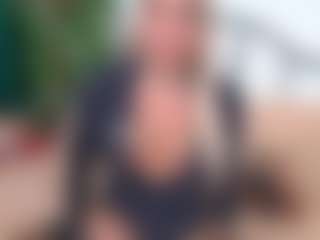 IsadoraDunkan's Live Sex Cam Show