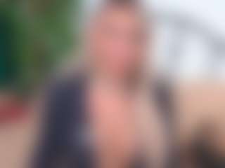 Live cam show with IsadoraDunkan - Blonde Hair Middle Aged on Camsoda