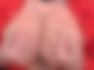 Live cam show with IsadoraDunkan - Granny Dildo on alttransgirls