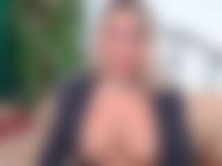 Live cam show with IsadoraDunkan - Domination on Fling VIP Chat