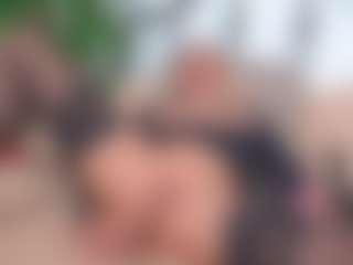 Live cam show with IsadoraDunkan - Fuck on sexylive.show