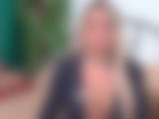 Live cam show with IsadoraDunkan - Moaning on Cam Slut