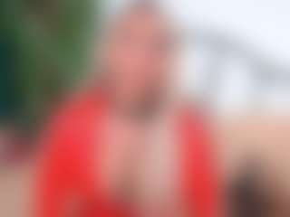 Live cam show with IsadoraDunkan - Trimmed Granny on sexylive.show