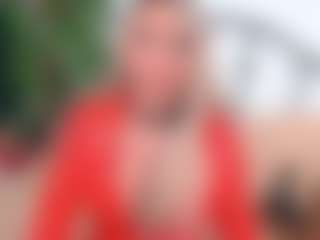 Live cam show with IsadoraDunkan - Shaved Pussy Mature on AdultVida.com