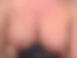 Live cam show with IsadoraDunkan - Blowjob Mature on Camsoda