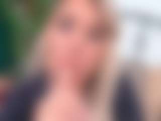 IsadoraDunkan's Live Sex Cam Show