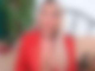 Live cam show with IsadoraDunkan - Granny Blonde Hair on Dolls Live