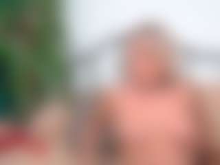 IsadoraDunkan's Live Sex Cam Show