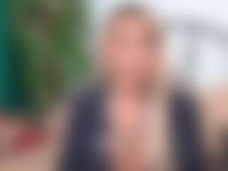 Live cam show with IsadoraDunkan - Granny on CSO-WL
