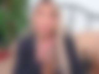 Live cam show with IsadoraDunkan - Granny on Strip Flash - Live Sex Shows
