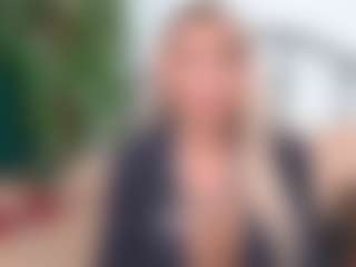 IsadoraDunkan's Live Sex Cam Show