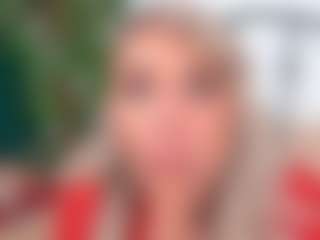 Live cam show with IsadoraDunkan - Granny Blonde Hair on camwithhim.com