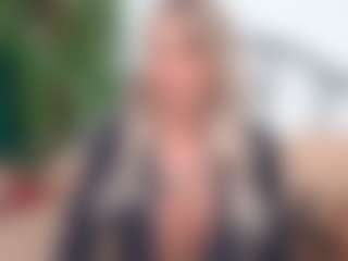IsadoraDunkan's Live Sex Cam Show